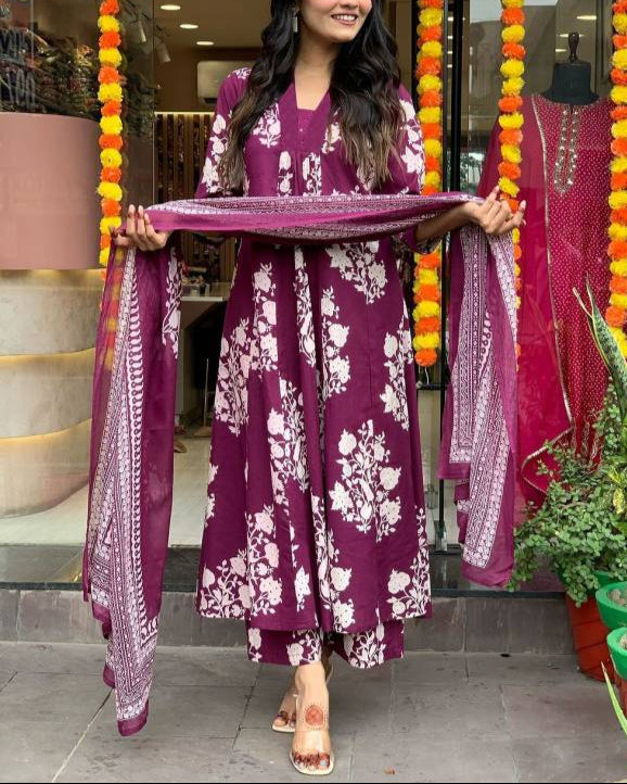 Women Cotton Rayon Kurta Pant Dupatta Set-KYAMSTORE