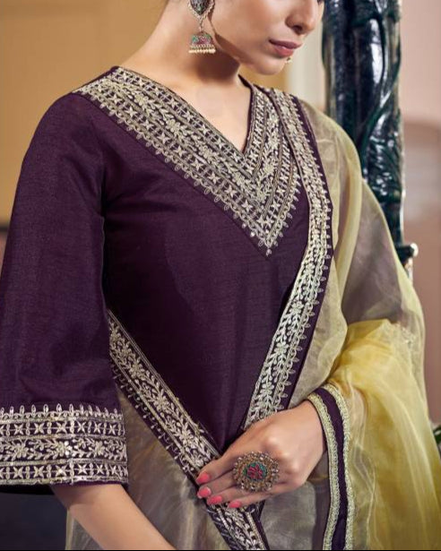 Women Silk Blend Kurta Pant Dupatta Set-KYAMSTORE