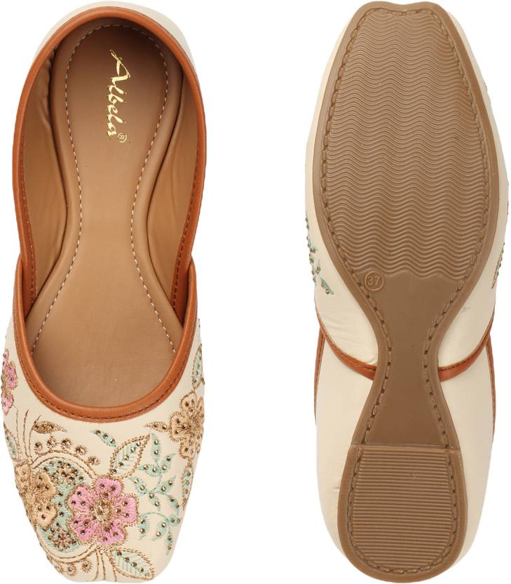 Ethnic Embroidered Juti And Mojari Jutis for Women-KYAMSTORE