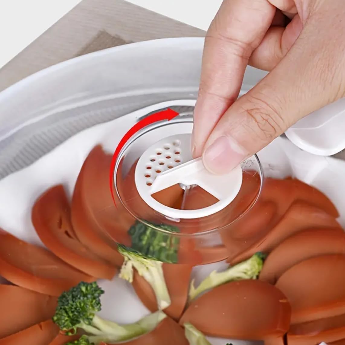 Microwave Oven Splash-proof Oilproof Cover with steam vent