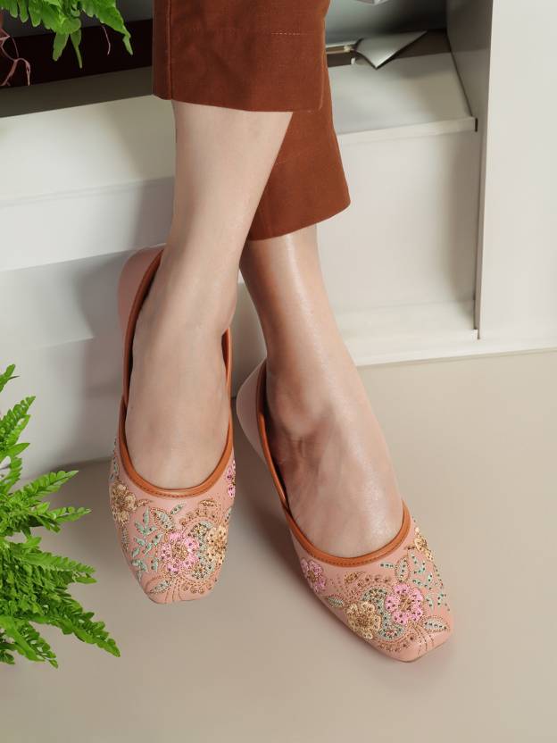 Ethnic Embroidered Juti And Mojari Jutis for Women-KYAMSTORE