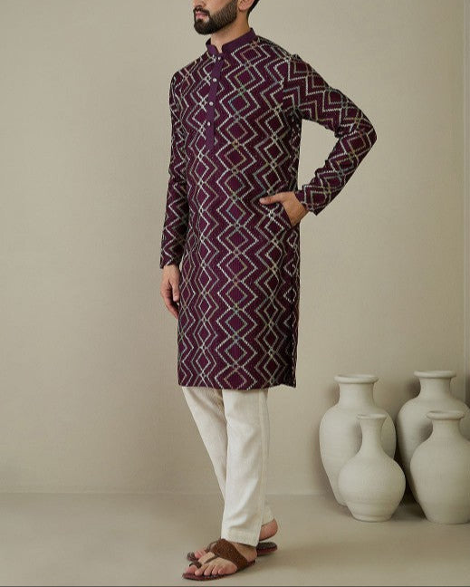 Men Ethnic Motifs Embroidered Thread Work Kurta-KYAMSTORE