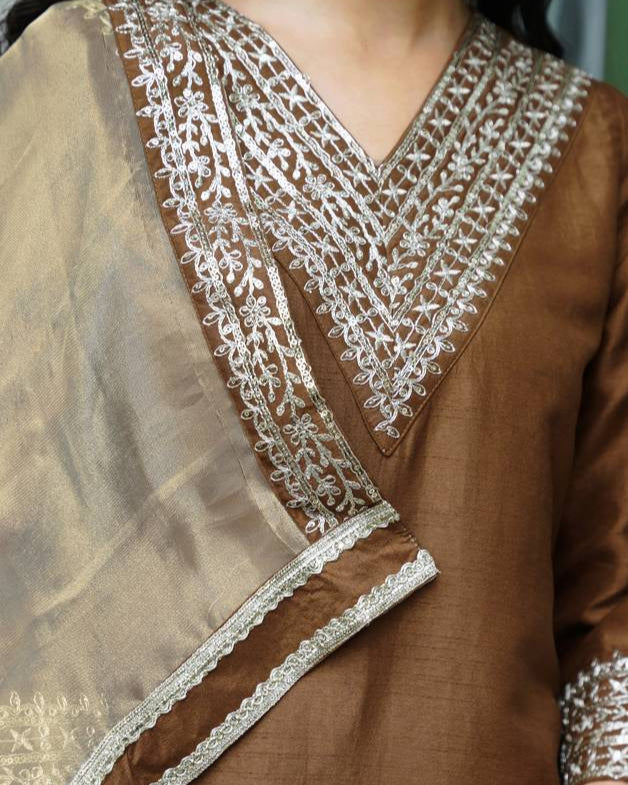 Women Silk Blend Kurta Pant Dupatta Set-KYAMSTORE