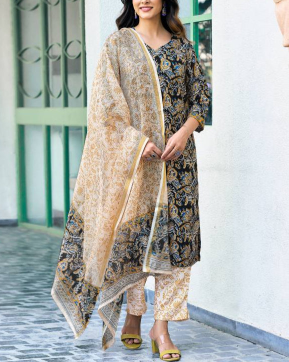 Women Viscose Rayon Kurta Pant Dupatta Set-KYAMSTORE