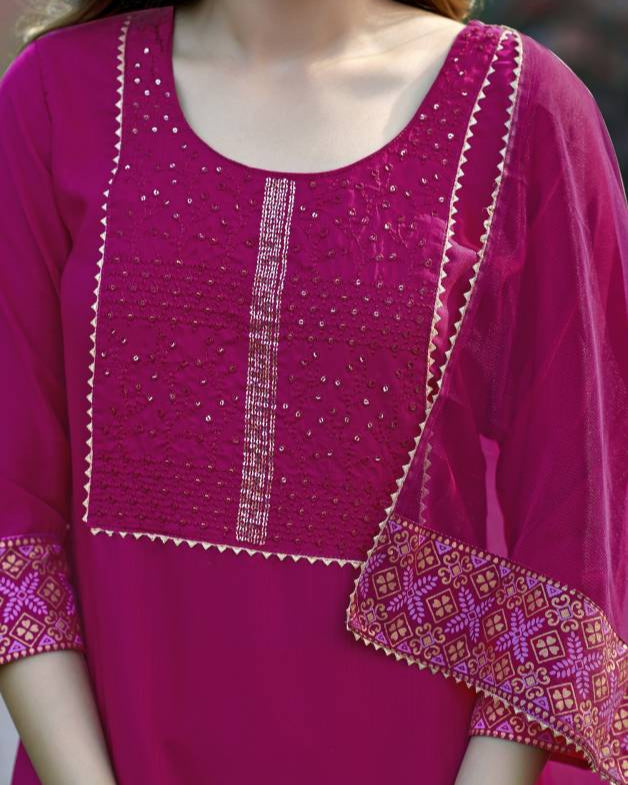 Women Cotton Blend Kurta Pant Dupatta Set-KYAMSTORE
