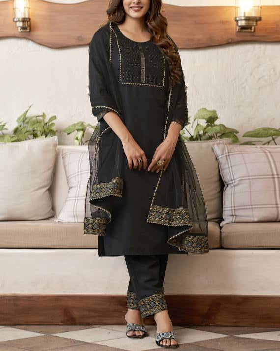 Women Cotton Blend Kurta Pant Dupatta Set-KYAMSTORE