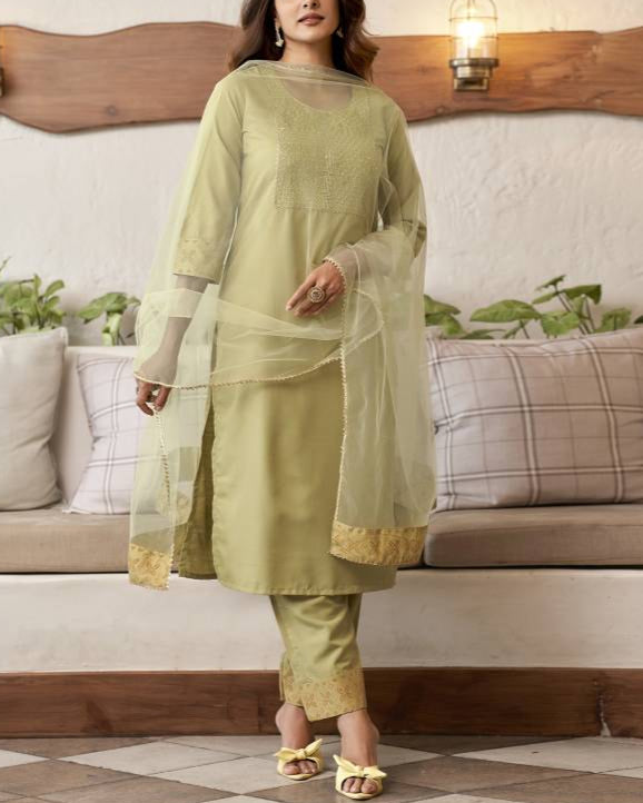 Women Cotton Blend Kurta Pant Dupatta Set-KYAMSTORE