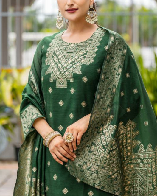 Women Silk Blend, Jacquard Kurta Pant Dupatta Set-KYAMSTORE