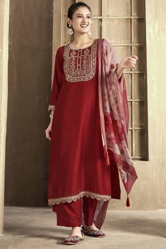 Women Silk Blend Kurta Pant Dupatta Set