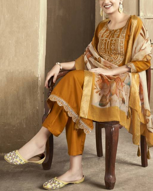 Women Silk Blend Kurta Pant Dupatta Set-KYAMSTORE