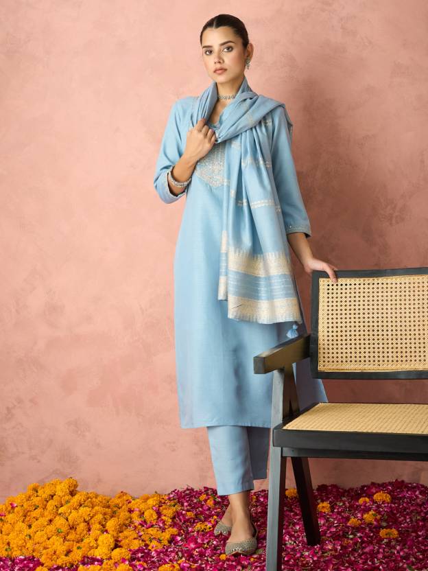 Women Cotton Blend Kurta Pant Dupatta Set