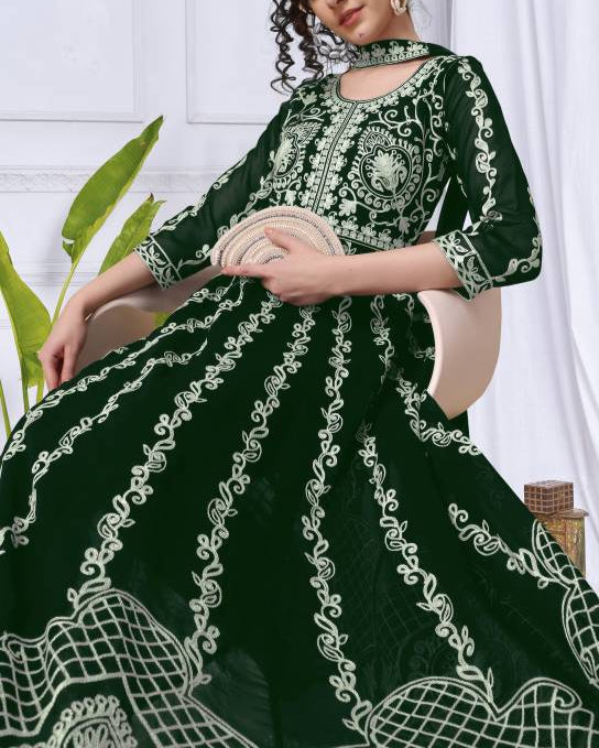 Women Georgette Kurta Dupatta Set-KYAMSTORE