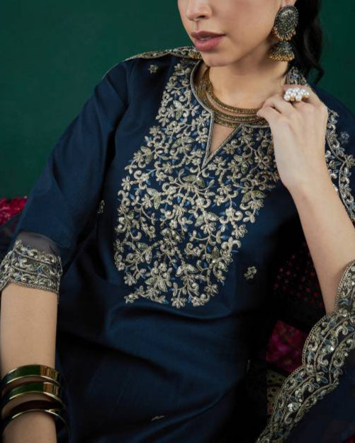 Women Viscose Rayon Kurta Pant Dupatta Set-KYAMSTORE