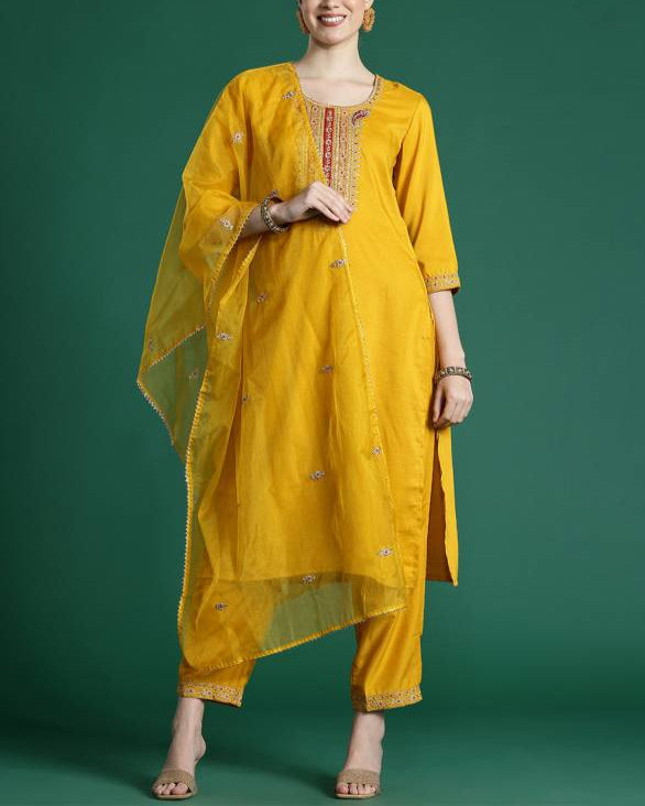 Women Silk Blend Kurta Pant Dupatta Set-KYAMSTORE