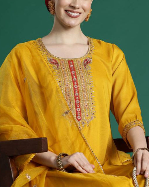 Women Silk Blend Kurta Pant Dupatta Set-KYAMSTORE