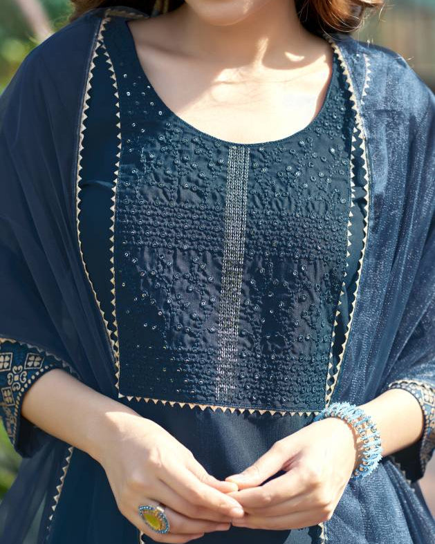 Women Cotton Blend Kurta Pant Dupatta Set-KYAMSTORE