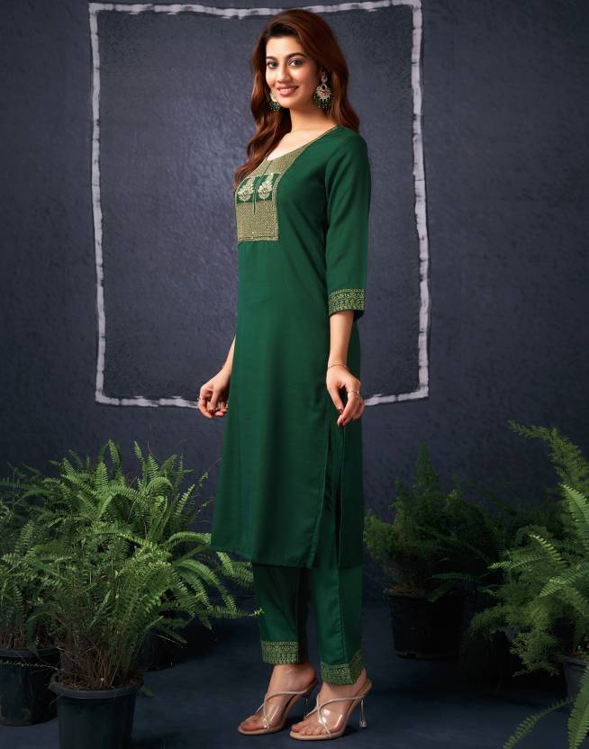 Women Silk Blend Kurta Pant Dupatta Set