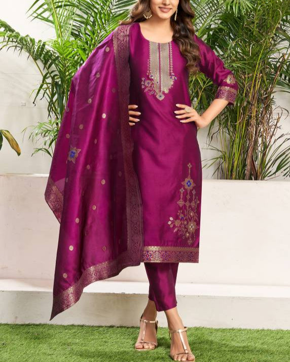 Women Jacquard, Silk Blend Kurta Pant Dupatta Set-KYAMSTORE