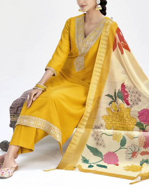 Women Silk Blend Kurta Pant Dupatta Set-KYAMSTORE