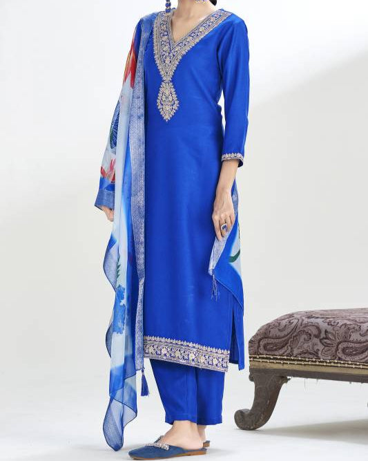Women Silk Blend Kurta Pant Dupatta Set-KYAMSTORE