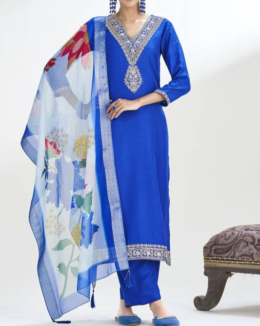 Women Silk Blend Kurta Pant Dupatta Set-KYAMSTORE