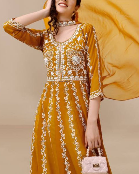 Women Georgette Kurta Dupatta Set-KYAMSTORE