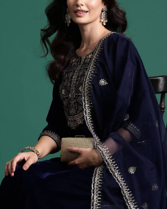 Women Velvet Kurta Pant Dupatta Set-KYAMSTORE