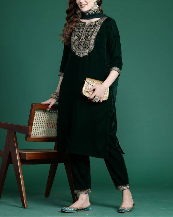 Women Velvet Kurta Pant Dupatta Set-KYAMSTORE