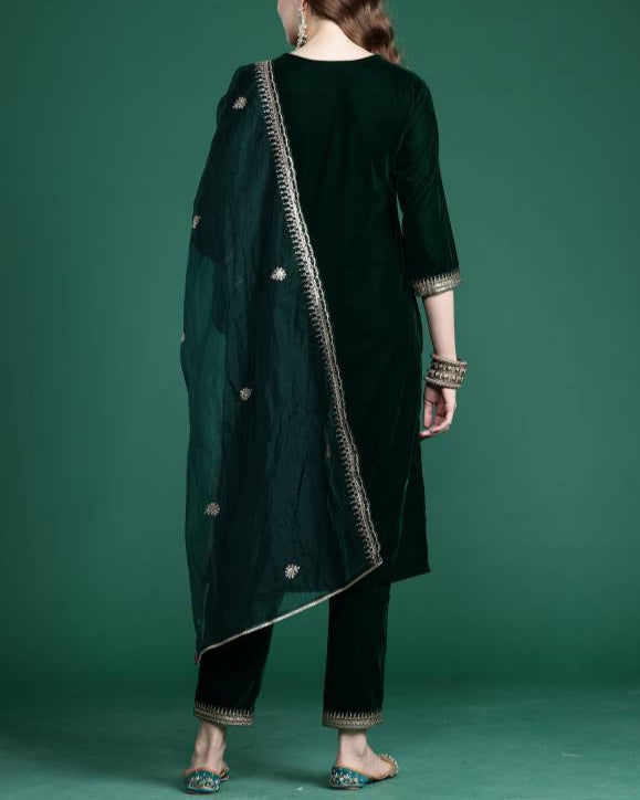 Women Velvet Kurta Pant Dupatta Set-KYAMSTORE