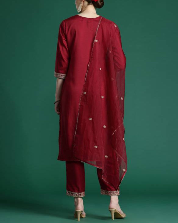 Women Silk Blend Kurta Pant Dupatta Set-KYAMSTORE