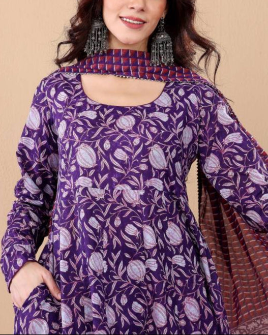 Women Viscose Rayon Kurta Pant Dupatta Set-KYAMSTORE