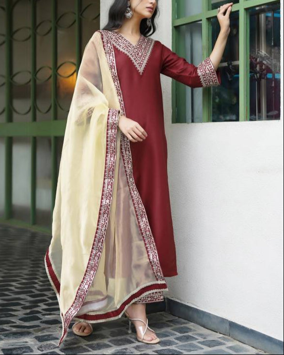 Women Silk Blend Kurta Pant Dupatta Set-KYAMSTORE