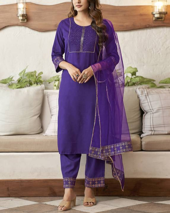 Women Cotton Blend Kurta Pant Dupatta Set-KYAMSTORE