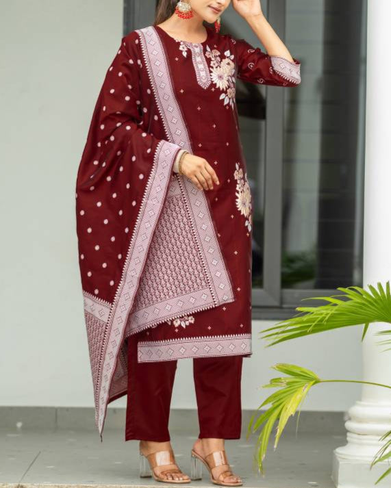 Women Silk Blend, Jacquard Kurta Pant Dupatta Set-KYAMSTORE