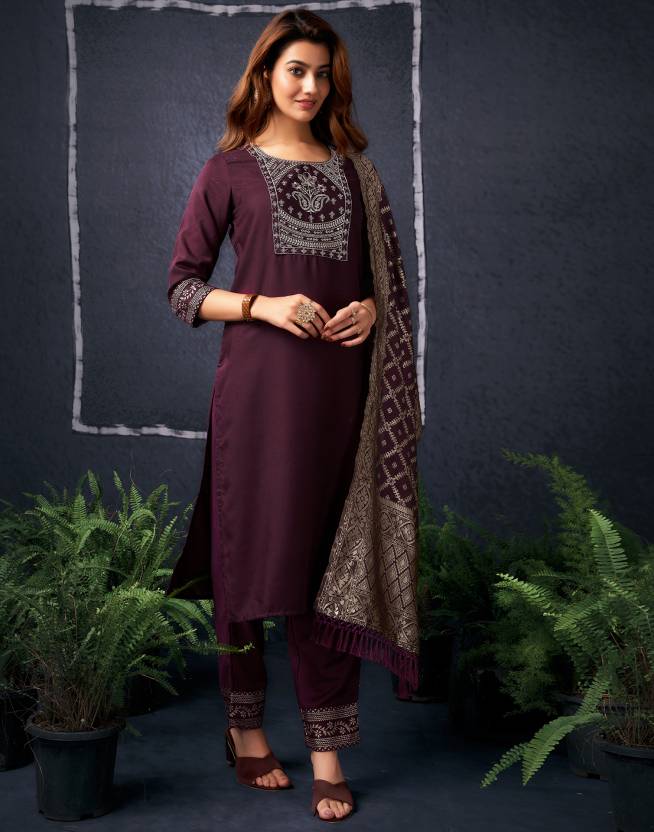 Women Silk Blend Kurta Pant Dupatta Set