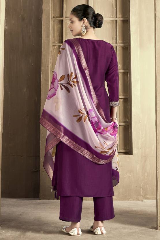 Women Silk Blend Kurta Pant Dupatta Set