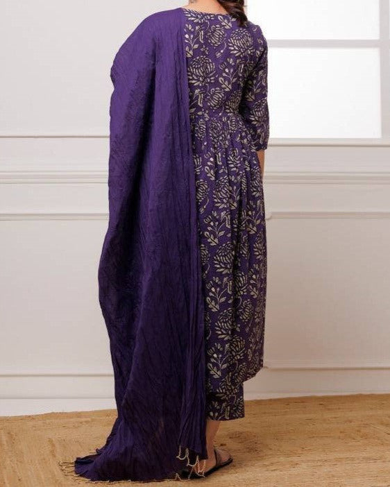 Women Cotton Blend Kurta Pant Dupatta Set-KYAMSTORE