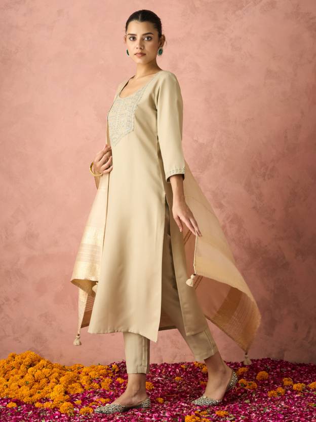 Women Cotton Blend Kurta Pant Dupatta Set