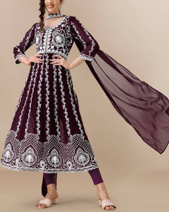 Women Georgette Kurta Dupatta Set-KYAMSTORE