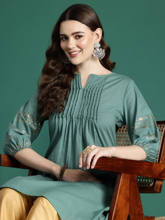Women Pintucks Pure Cotton Kurta with Foil Print Detail