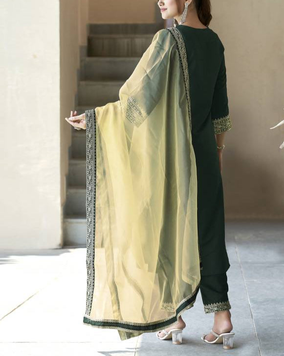 Women Silk Blend Kurta Pant Dupatta Set-KYAMSTORE