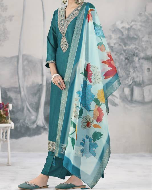 Women Silk Blend Kurta Pant Dupatta Set-KYAMSTORE