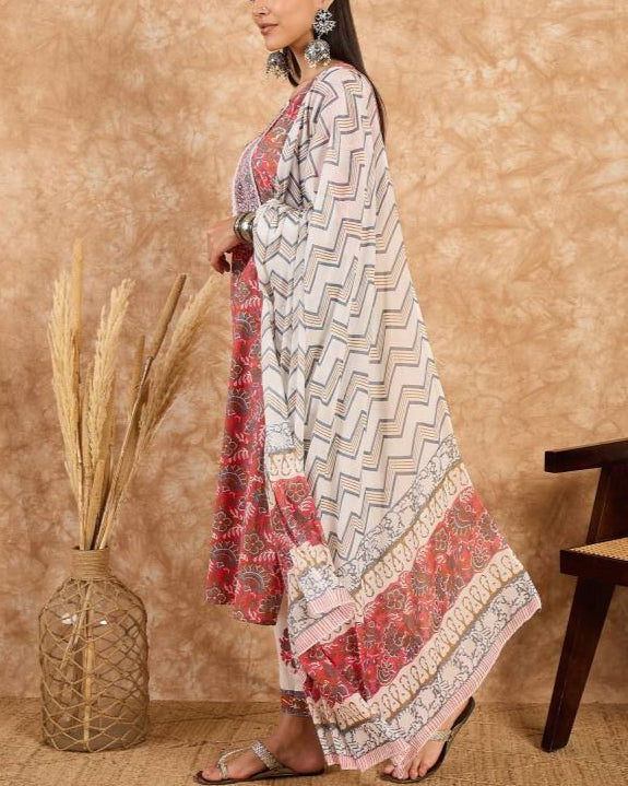 Women Pure Cotton Kurta Pant Dupatta Set-KYAMSTORE