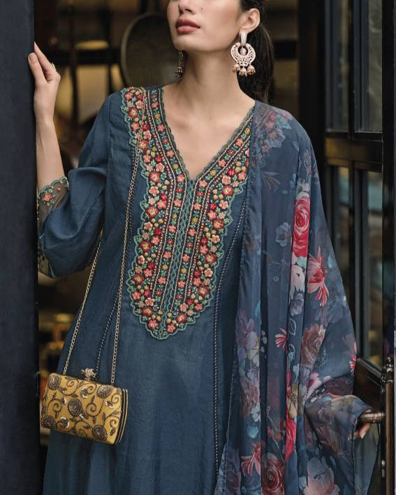 Women Silk Blend Kurta Pant Dupatta Set-KYAMSTORE