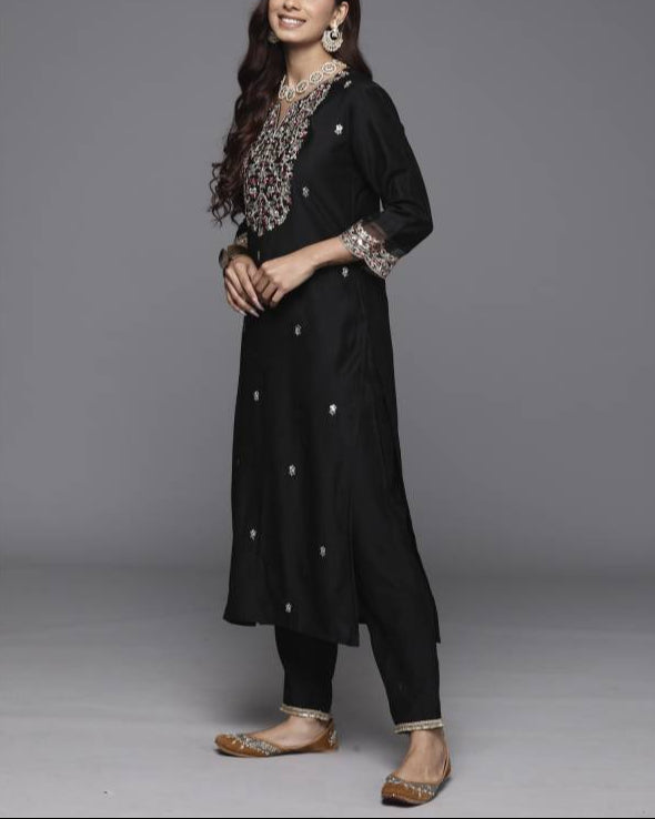 Women Viscose Rayon Kurta Pant Dupatta Set-KYAMSTORE