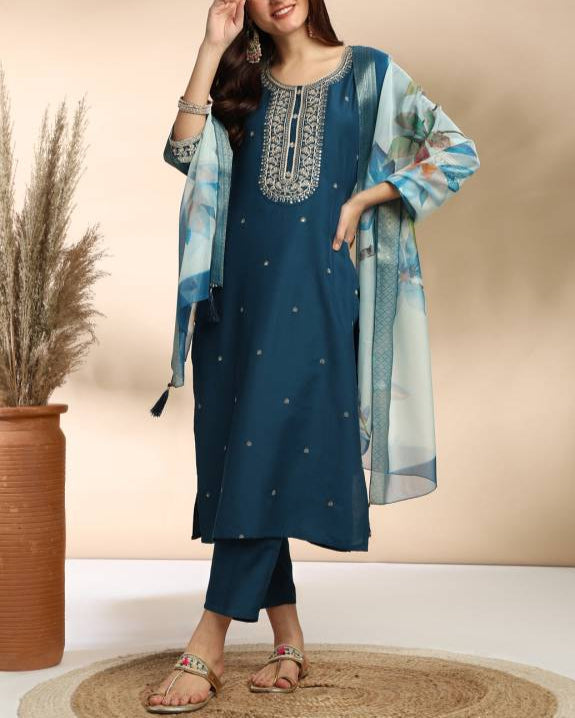 Women Silk Blend Kurta Pant Dupatta Set-KYAMSTORE