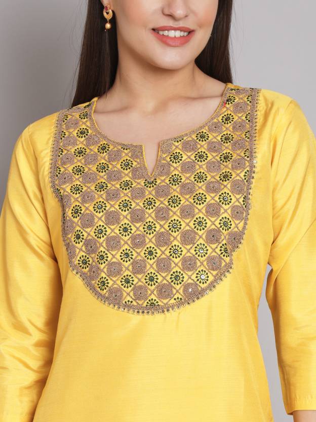 Women Silk Blend Kurta Pant Set