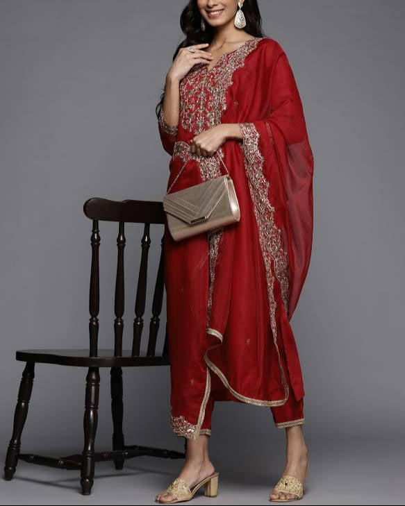 Women Viscose Rayon Kurta Pant Dupatta Set-KYAMSTORE