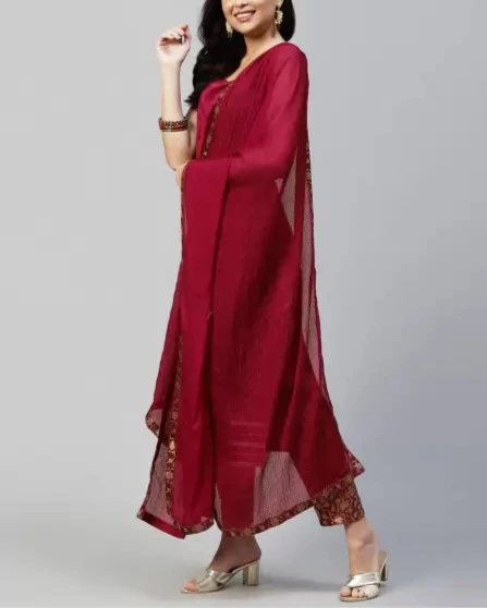 Women Velvet Kurta Pant Dupatta Set-KYAMSTORE
