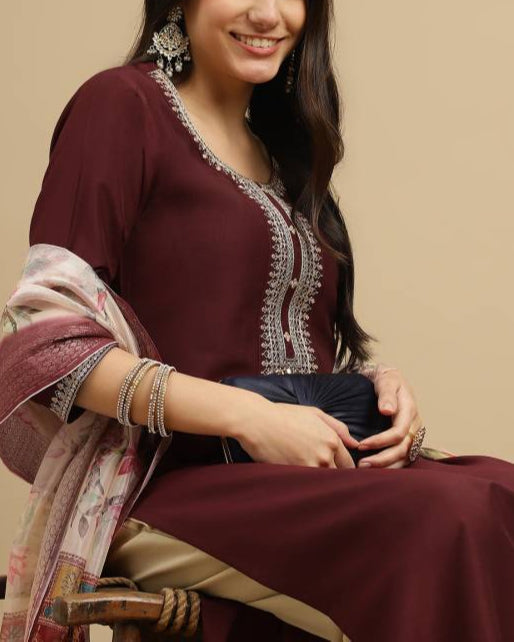 Women Silk Blend Kurta Pant Dupatta Set-KYAMSTORE